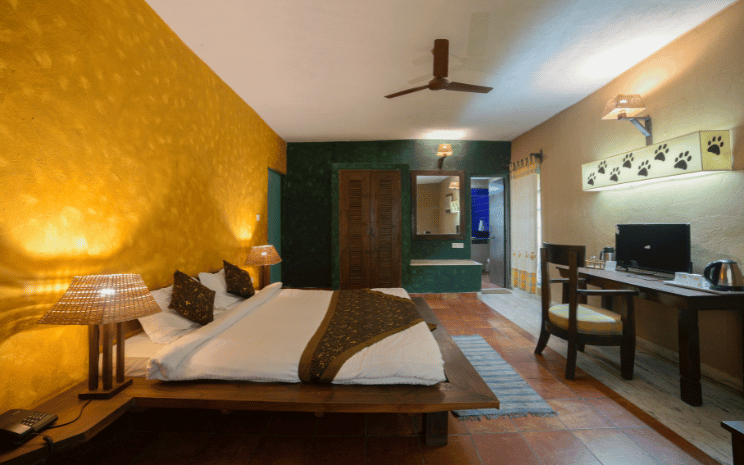 best hotels in kanha national park